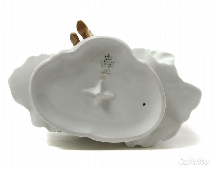 Фарфоровая фигура Балерина с зеркалом. Schaubach K