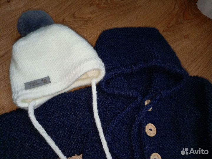 Вязаный костюм детский