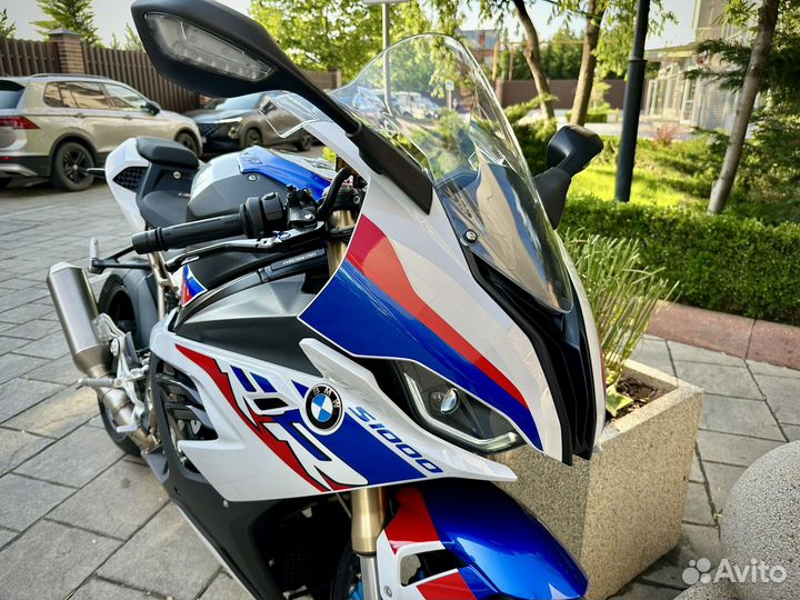 S1000RR