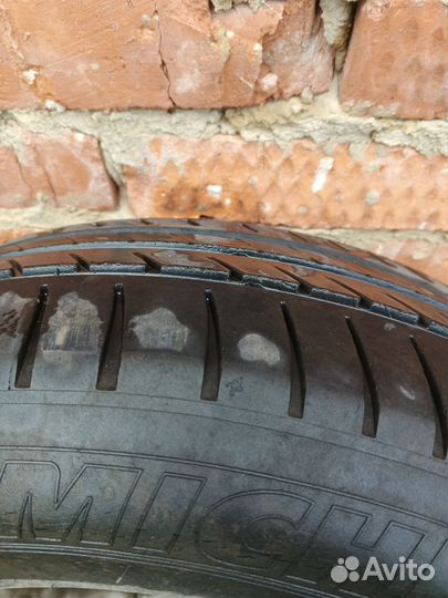 Michelin X Radial 245/45 R20 103T