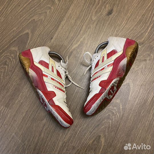 Кроссовки Asics