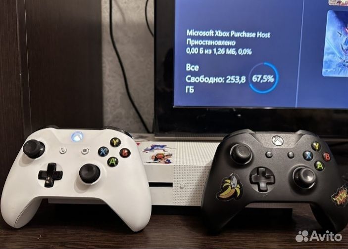 Xbox one s 2 геймпада 1tb