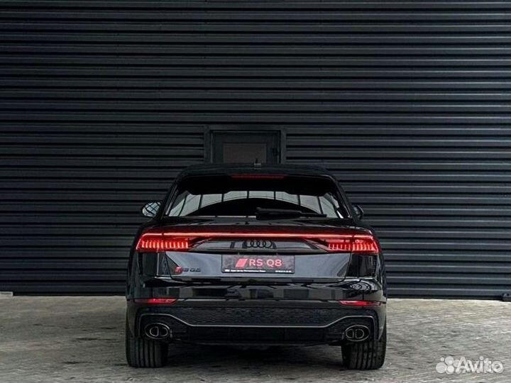 Audi RS Q8 4.0 AT, 2023