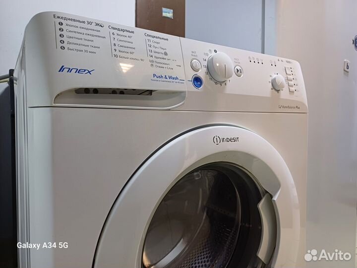 Стиральная машина Indesit 6kg. Доставка. Гарантия