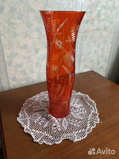 Ваза хрустальная