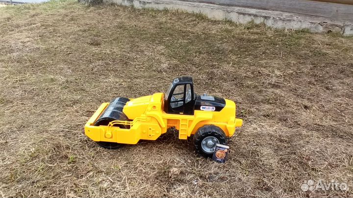 Дорожный каток