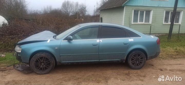 Audi A6 2.5 МТ, 1998, битый, 350 000 км