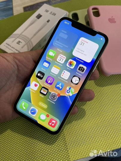 iPhone X, 64 ГБ