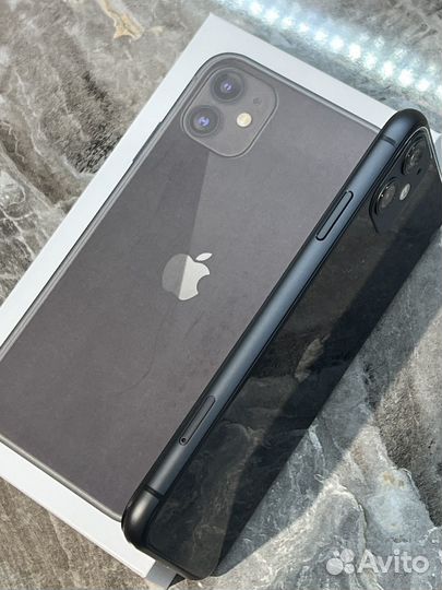 iPhone 11, 128 ГБ