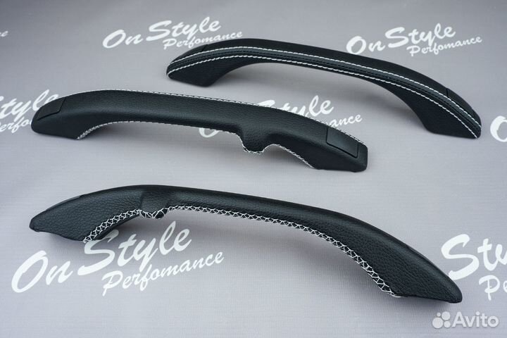 Черные поручни потолка Лада 2110/Гранта/Приора