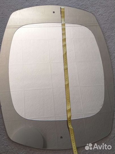 Зеркало,светильник,штанга для душа