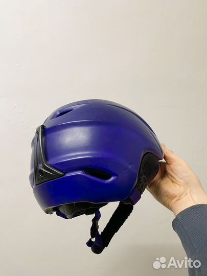 Шлем горнолыжный