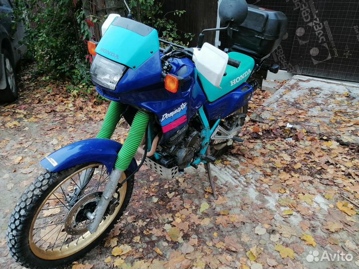 Мотоцикл Honda dominator 650