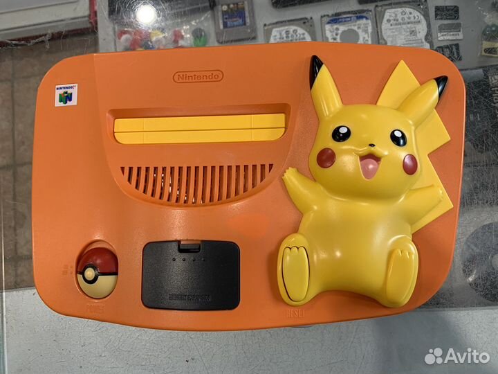 Nintendo 64 Pikachu Edition