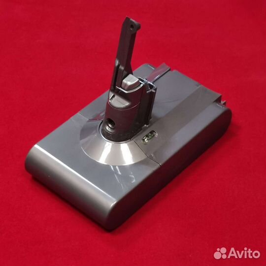 Аккумулятор Dyson V8