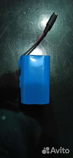 Аккумулятор для прикормочного кораблика