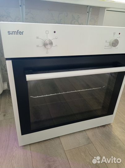 Электрический духовой шкаф бу в рабочем состоянии