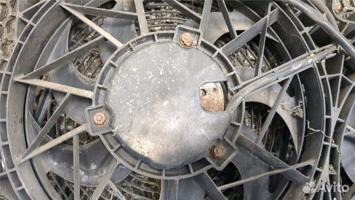 Вентилятор радиатора Mercedes Viano, 2005