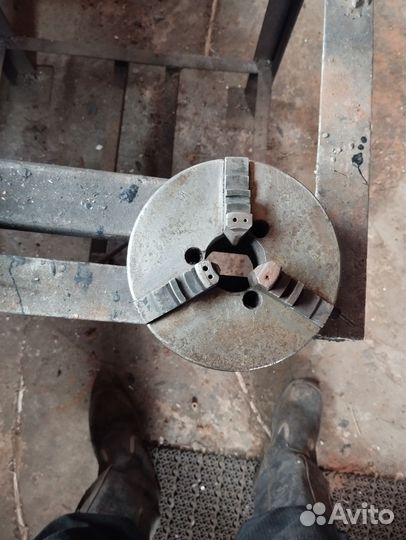 Токарный патрон 160