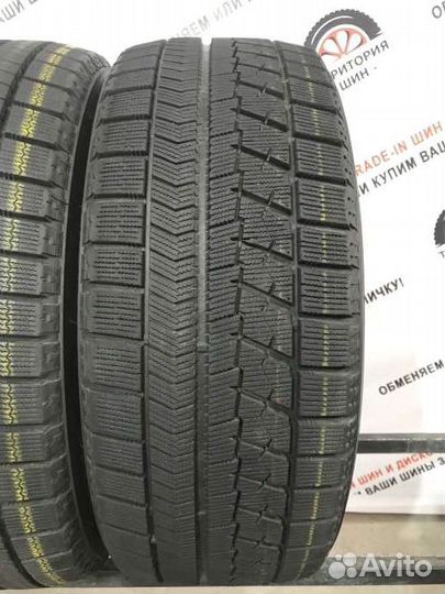 Bridgestone Blizzak VRX2 215/50 R17