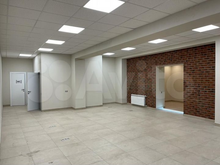 Сдам торговое помещение, 109 м²