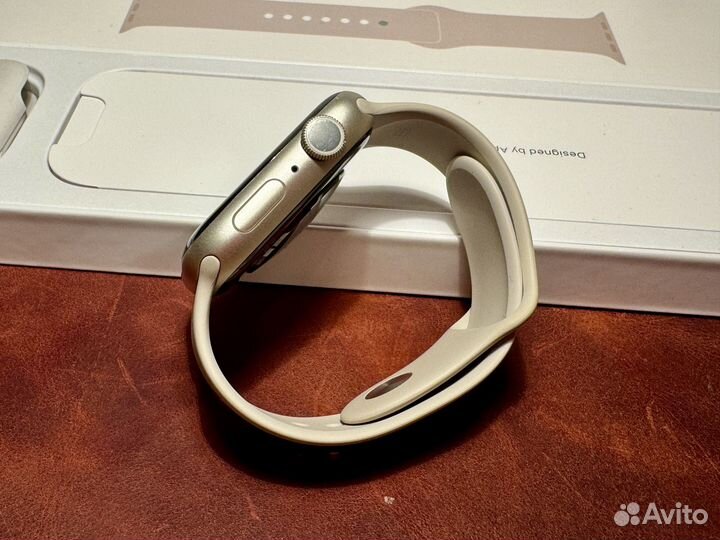 Apple Watch 7 45 mm Starlight A2474
