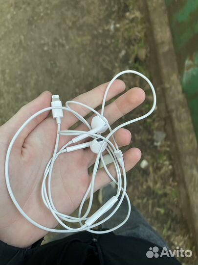 AirPods проводные оригинальные