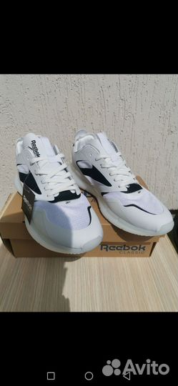 Кроссовки Reebok Classic Leather lux