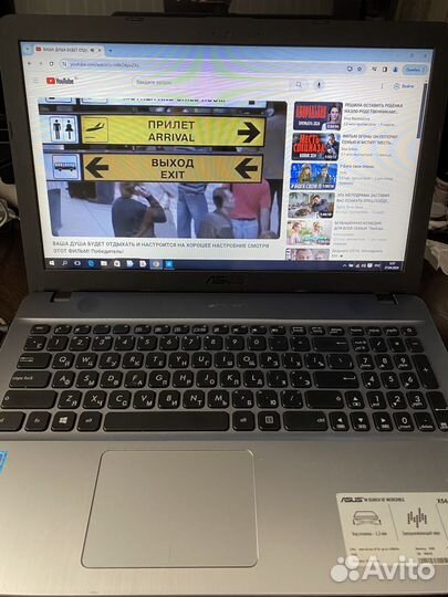 Ноутбук asus