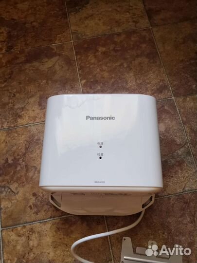 Сушилка для рук Panasonic