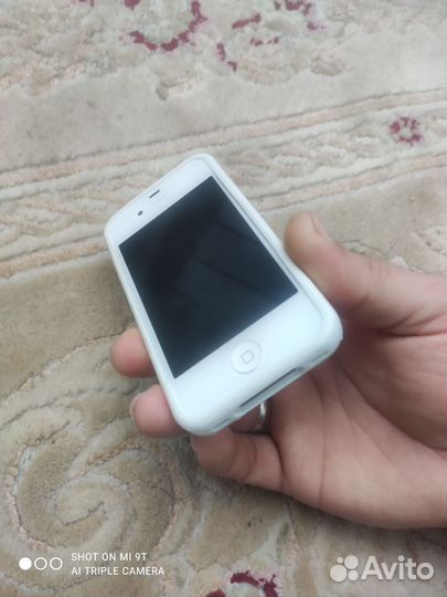 iPhone 4S, 16 ГБ