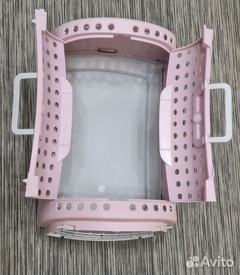 Переноска для кошек и маленьких собак