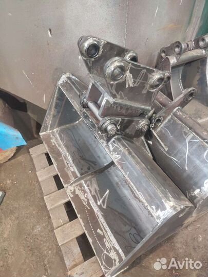 Быстросъем на мини экскаватор