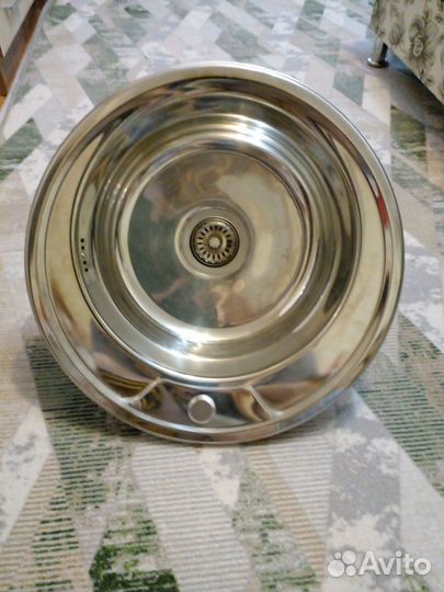 Продам мойку круглую