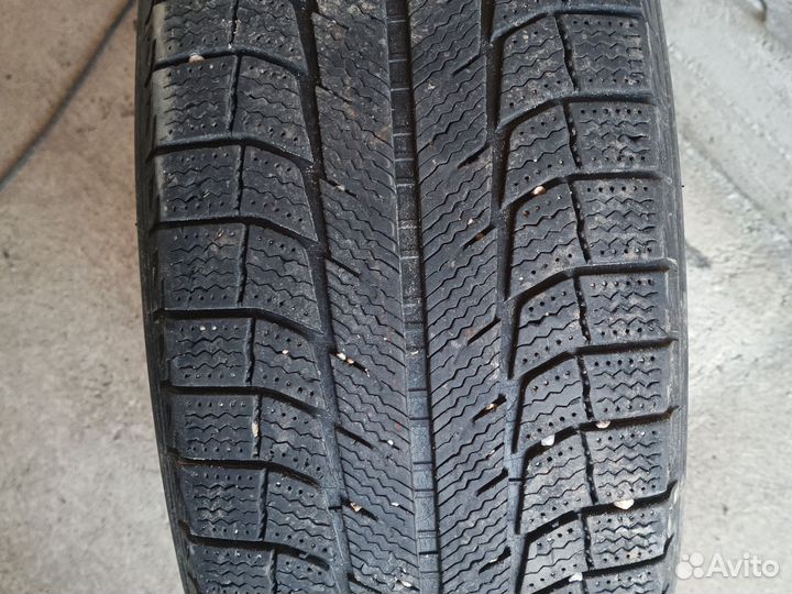 Michelin X-Crane AT 235/65 R17