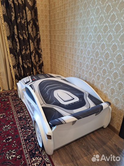 Детская кровать машина бу