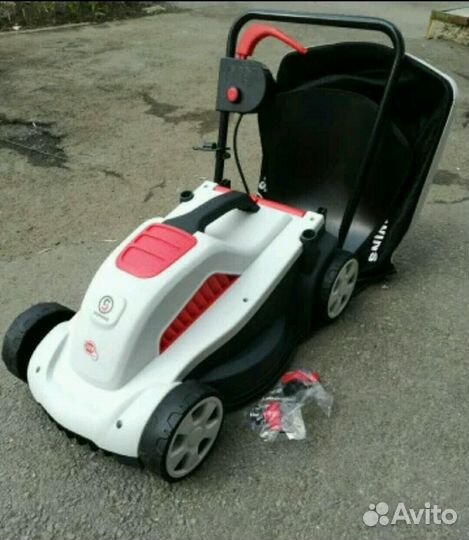 Газонокосилка электрическая новая