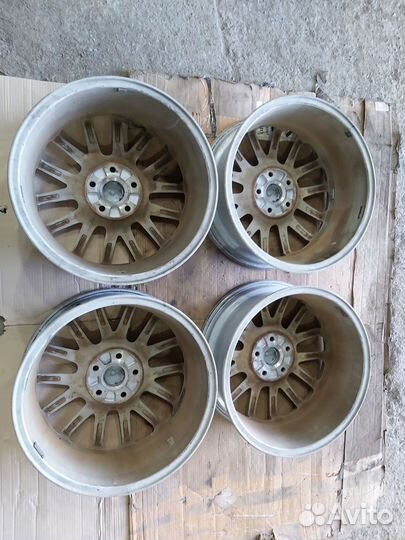 Литые диски Volkswagen R17