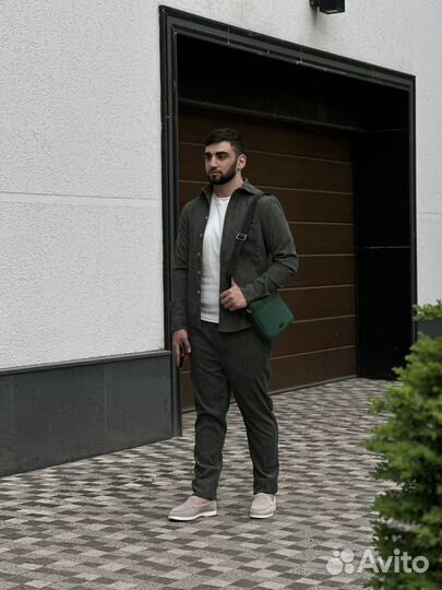 Мужской вельветовый костюм