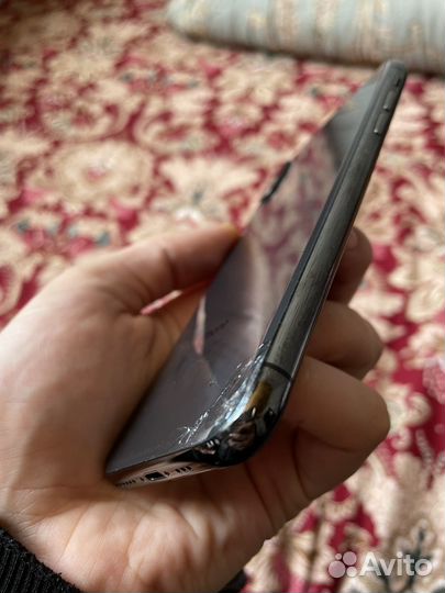 iPhone, 8 ГБ