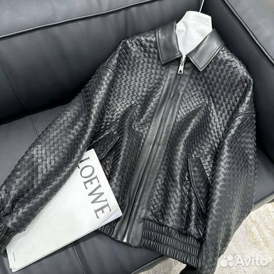 Кожаный бомбер Bottega Veneta