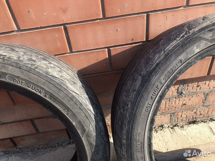 Yokohama Advan Fleva V701 215/45 R17