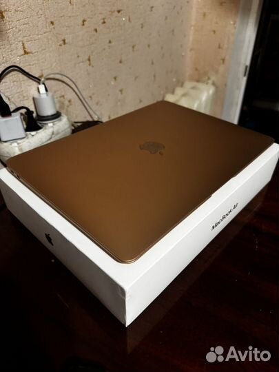 MacBook Air m1 256