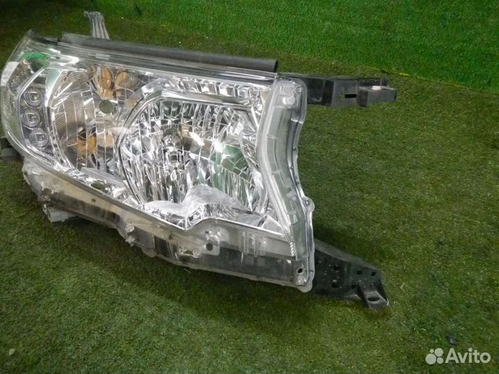 Фара правая Toyota Land Cruiser Prado 150 (2017-н