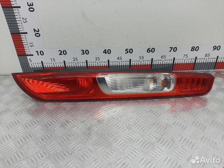 Фонарь задний для Ford Focus 2 1420450