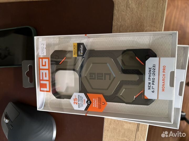 Чехол uag monarch pro iPhone 15pro
