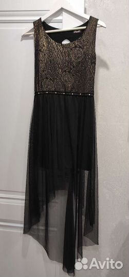 Вечернее платье