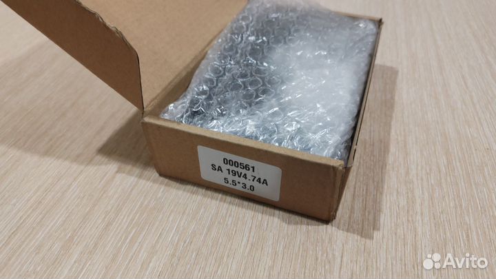 Зарядка для ноутбука Samsung 19V 4.74A