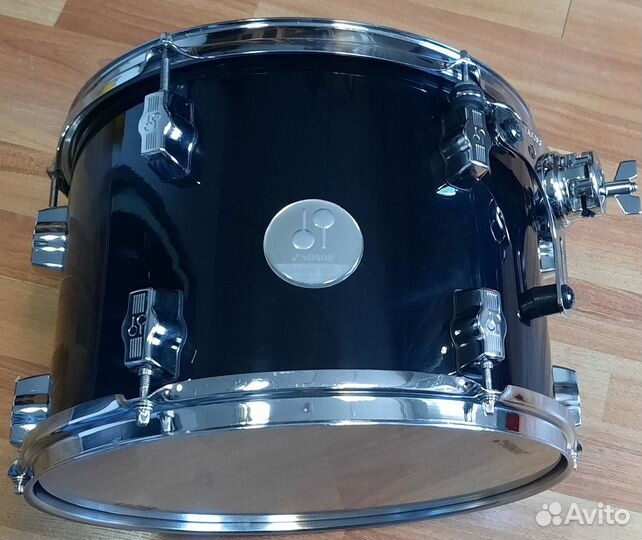 Том Sonor 3005 13x10 full maple. Цвет (Piano Black