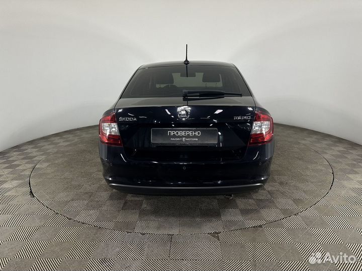 Skoda Rapid 1.6 AT, 2018, 86 477 км